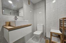 Apartamento en Oviedo - 627A Moderno Apto en Oviedo centro