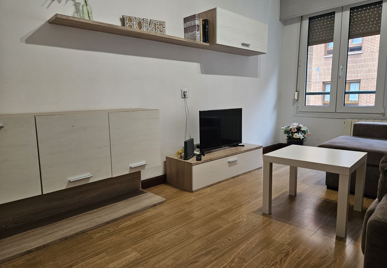 Apartamento en Gijón - 127A Apartamento 3 habitaciones cerca de la playa