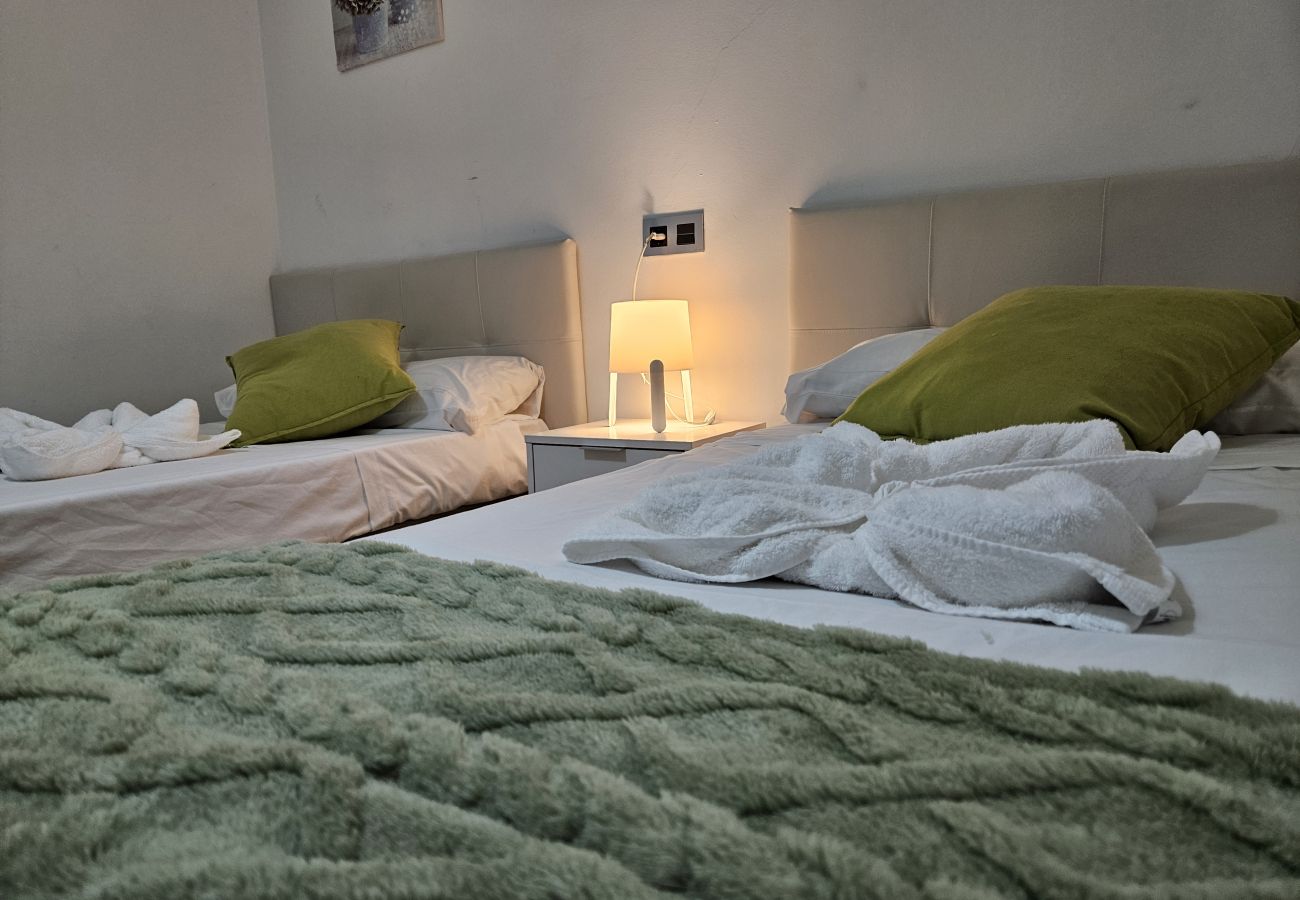 Apartamento en Gijón - 127A Apartamento 3 habitaciones cerca de la playa