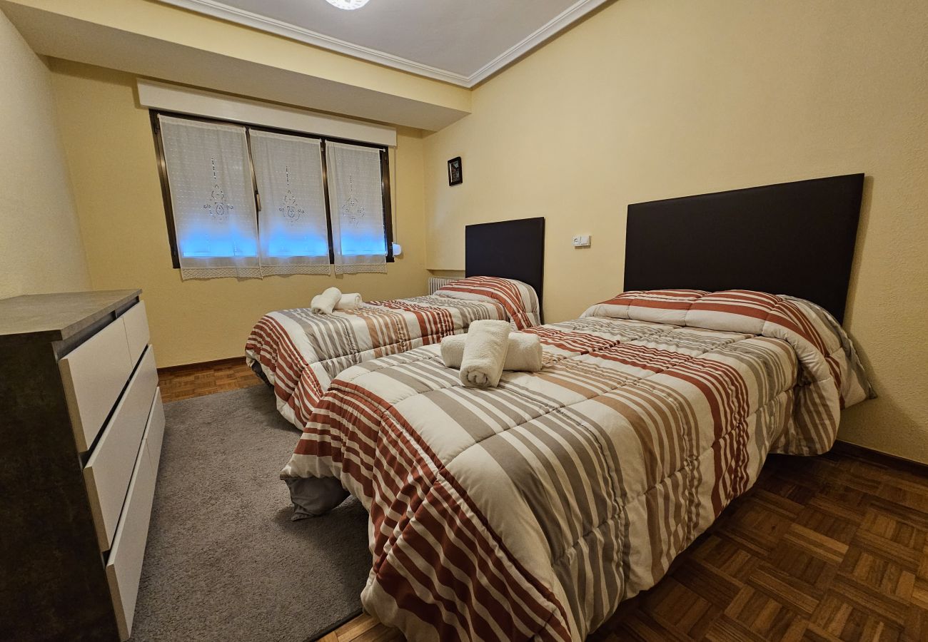 Apartamento en Gijón - 110A Amplio apartamento 3 dormitorios Gijón