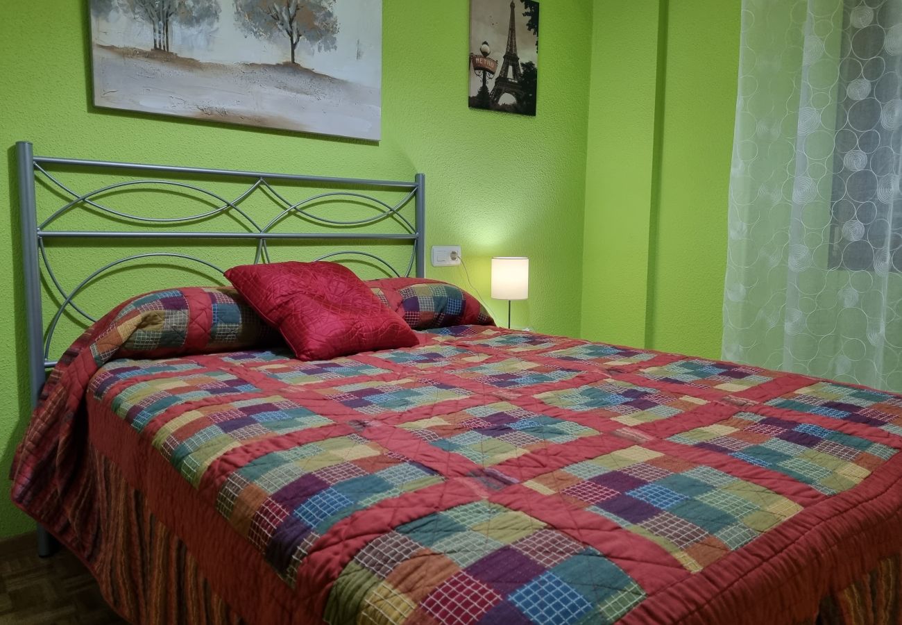 Apartamento en Gijón - 126B Apartamento ESCALERA 7 PLAYA - 3 Hab
