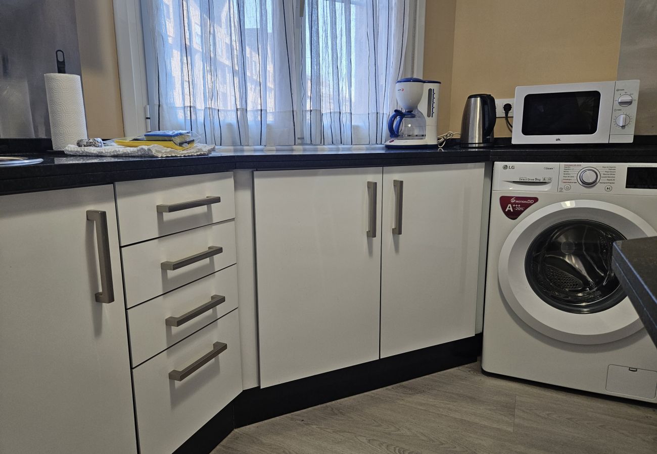 Apartamento en Oviedo - 619A Moderno y acogedor apartamento