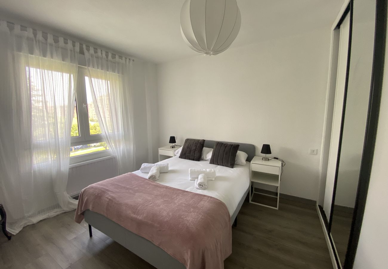 Apartamento en Gijón - 173A Amplio apartamento moderno