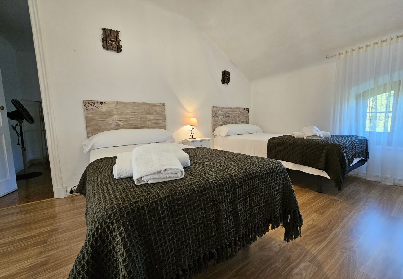 Apartamento en Siero - 19A03 Tierra de Anarbel, pareado con jardín cerca