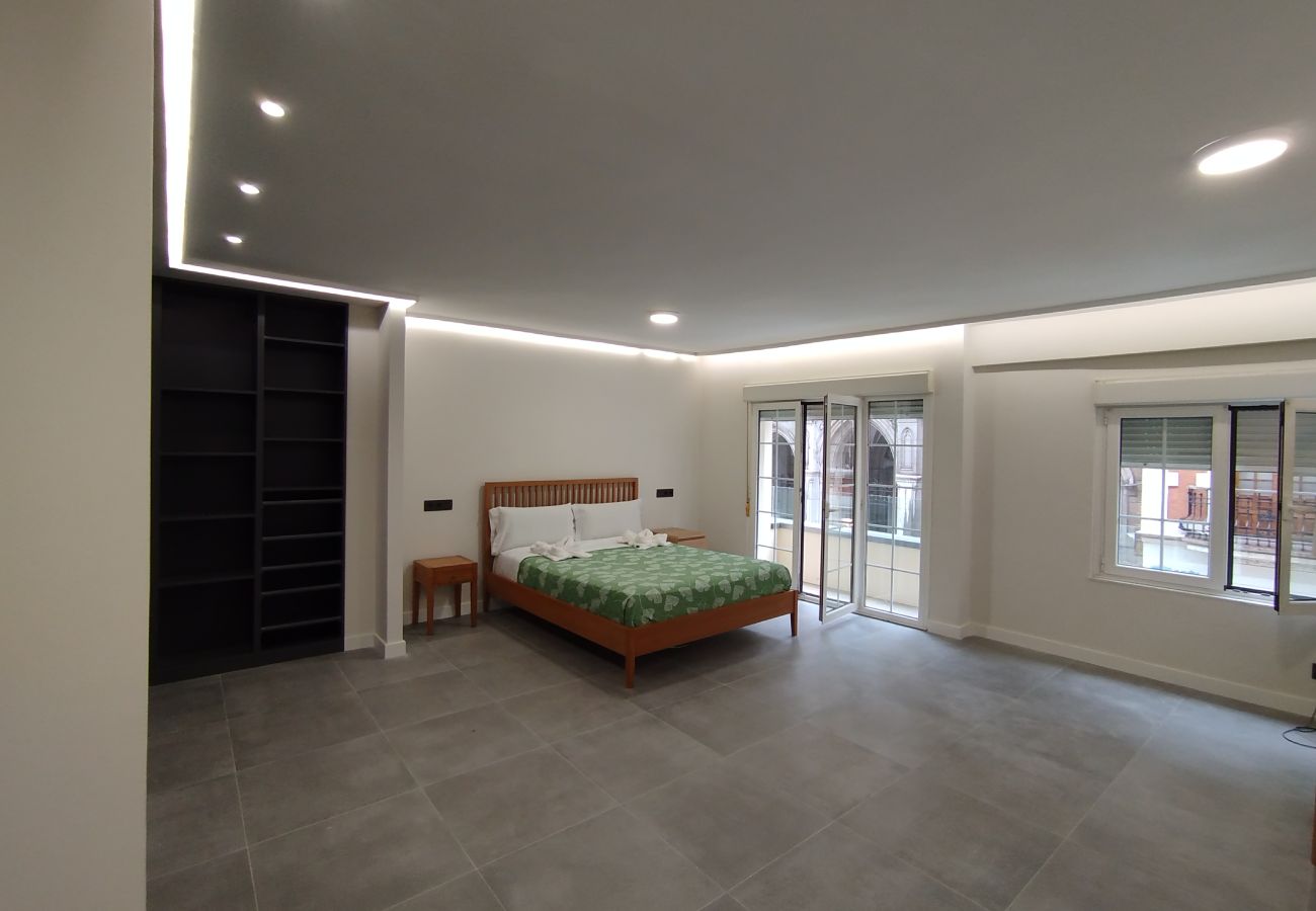 Apartamento en Oviedo - 636A Gran apartamento en pleno centro