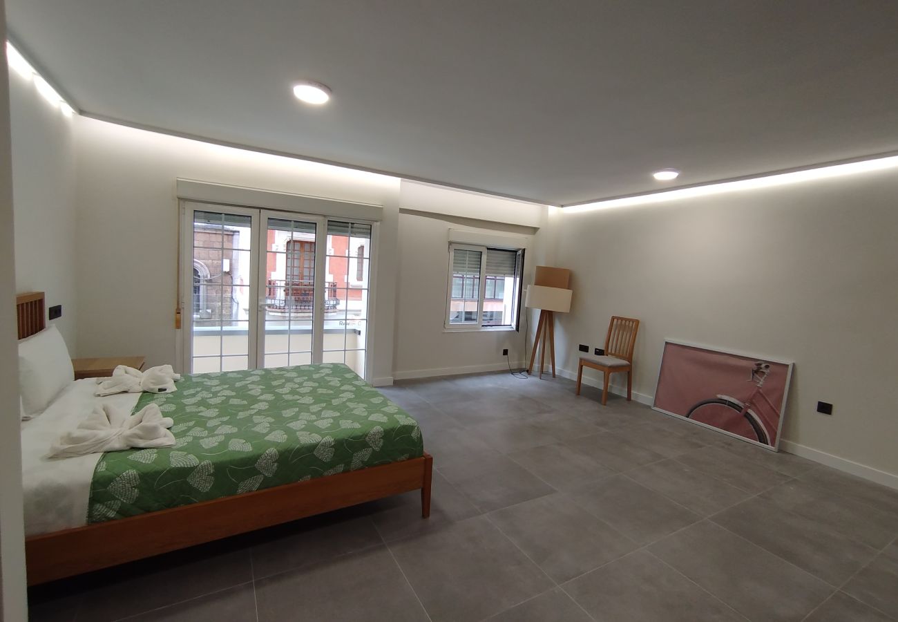 Apartamento en Oviedo - 636A Gran apartamento en pleno centro