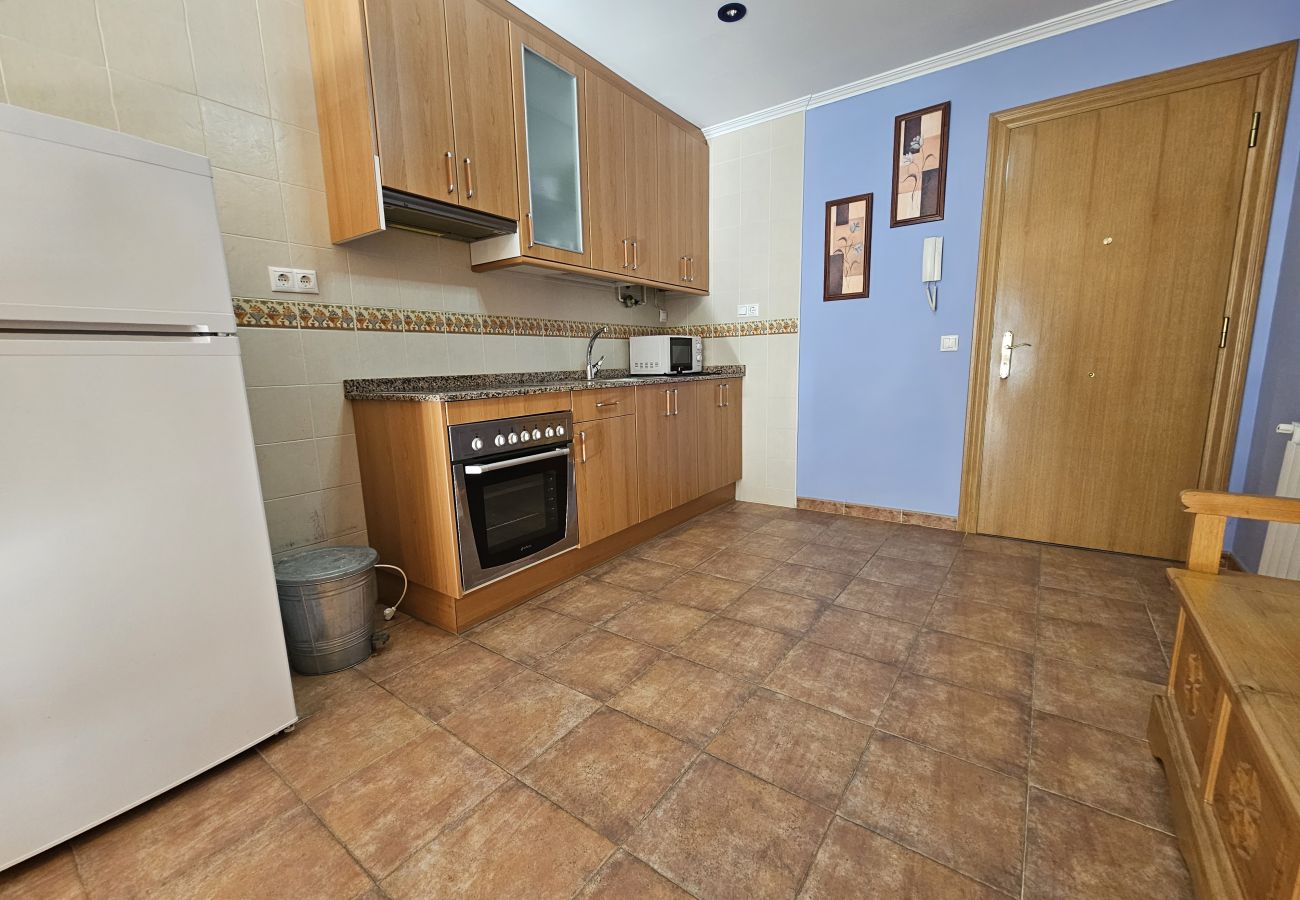 Apartamento en Aller - 21A02 Coqueto apartamento con garaje
