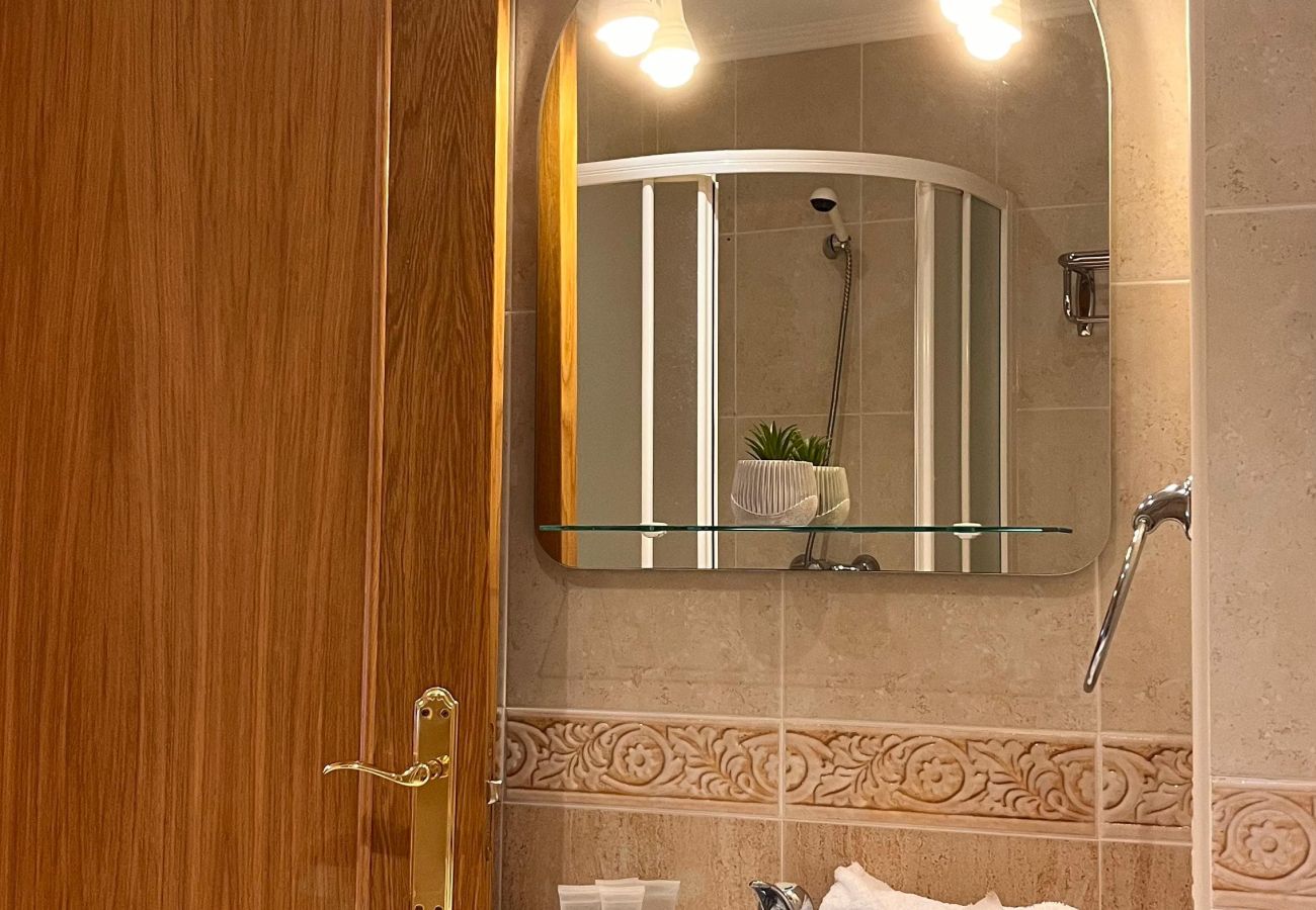 Apartamento en Aller - 21A02 Coqueto apartamento con garaje