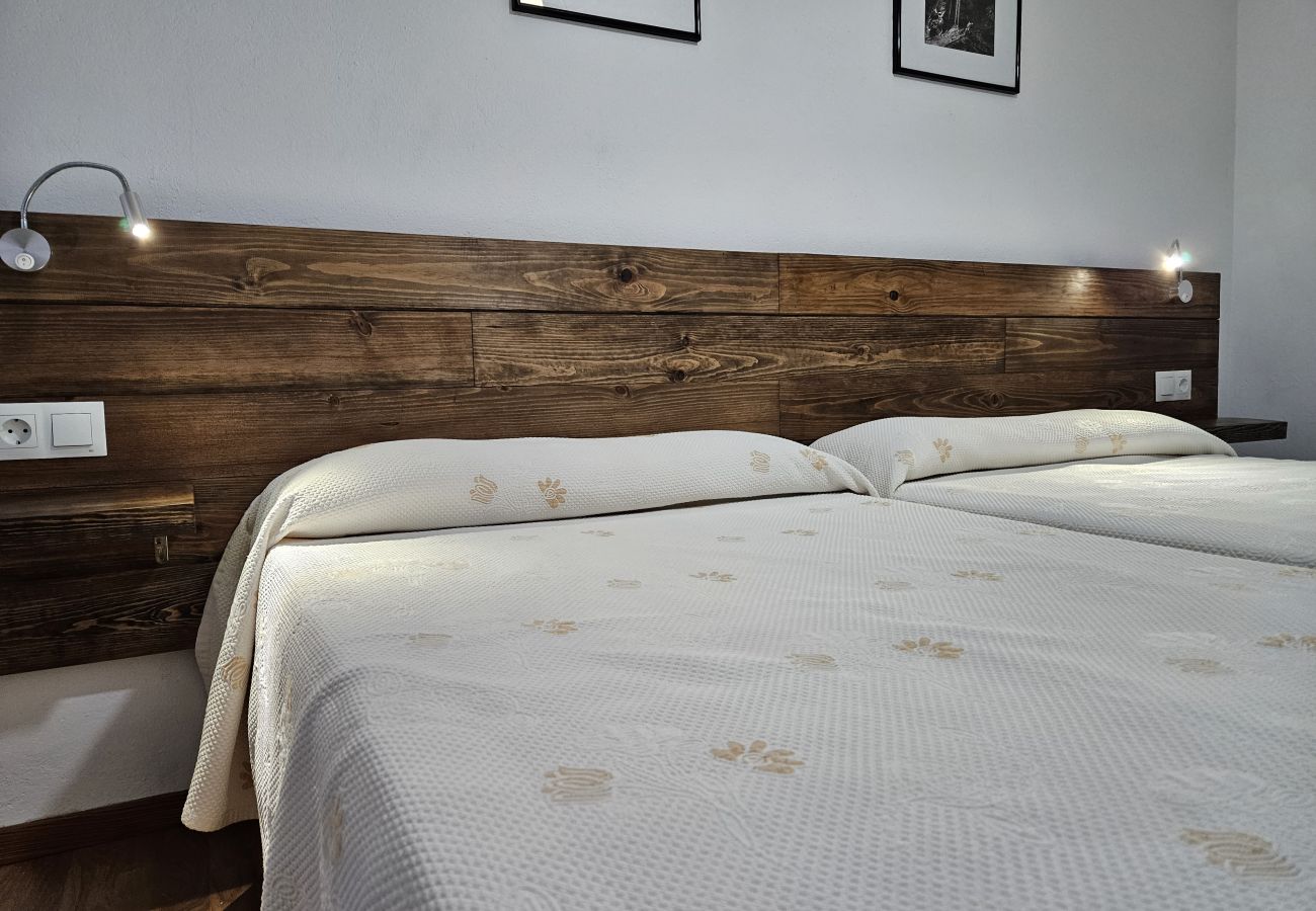 Apartamento en Castropol - 30C01 Apartamentos rurales La Brañela