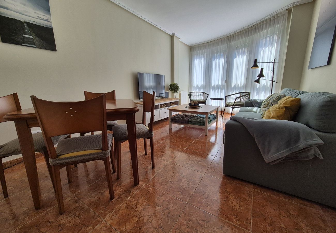 Apartamento en Santoña - C05A02 Apartamento en la playa con piscina