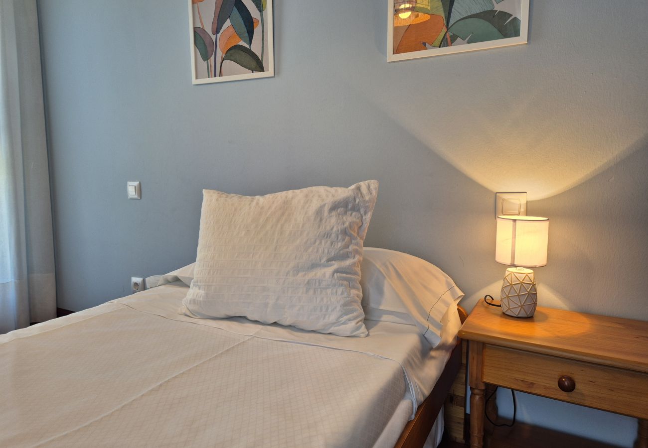 Apartamento en Santoña - C05A02 Apartamento en la playa con piscina