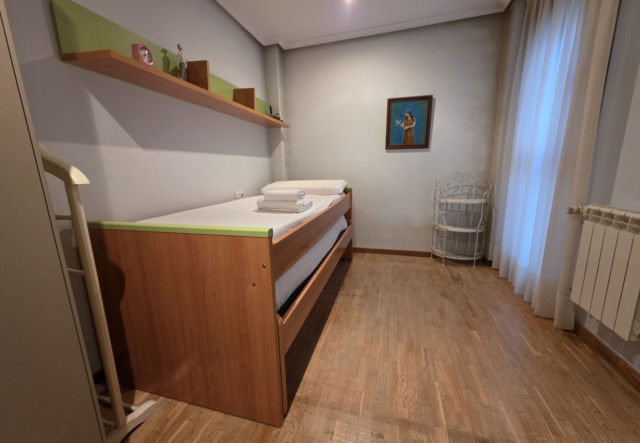 Apartamento en Llanes - 15A06 Apartamento centrico en Llanes