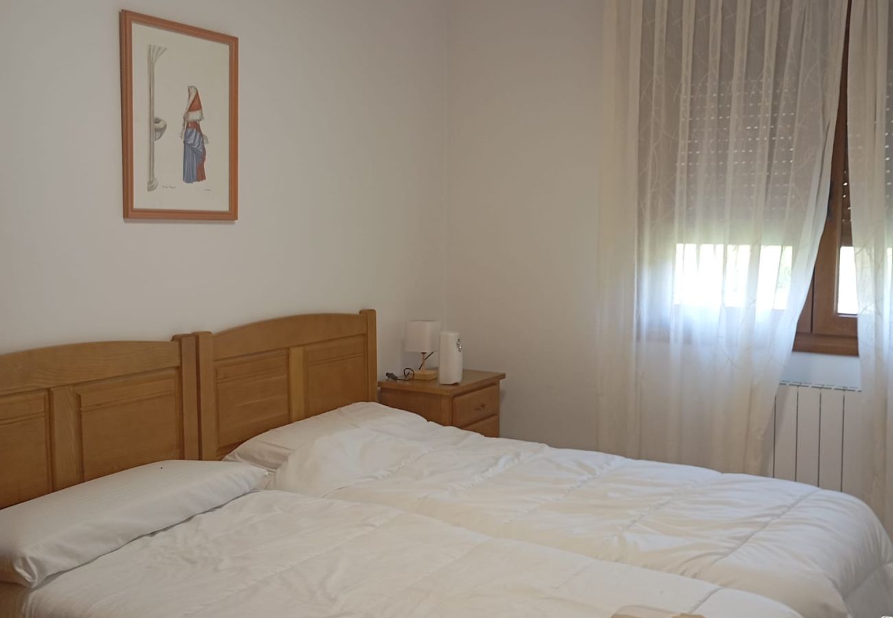 Apartamento en Cabrales - 24B03 Apartamento espacioso en Arenas de Cabrales