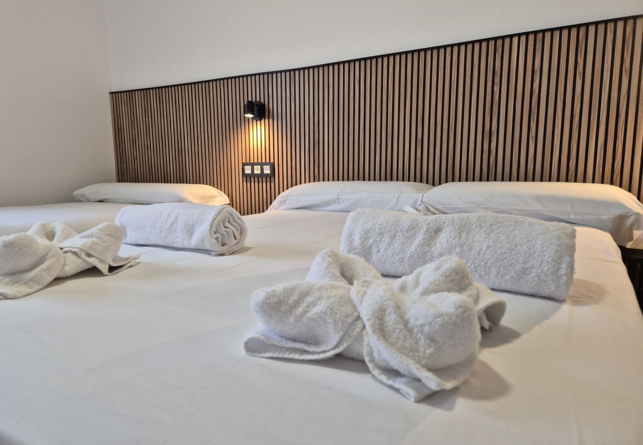 Apartamento en Oviedo - 648A2 Apartamentos Mareval