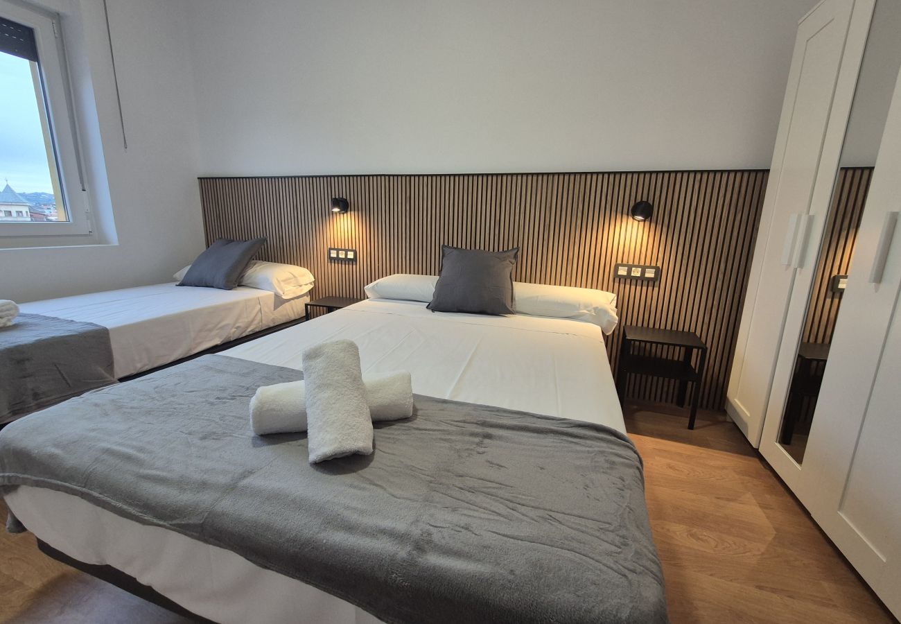 Apartamento en Oviedo - 648D2 Apartamentos Mareval