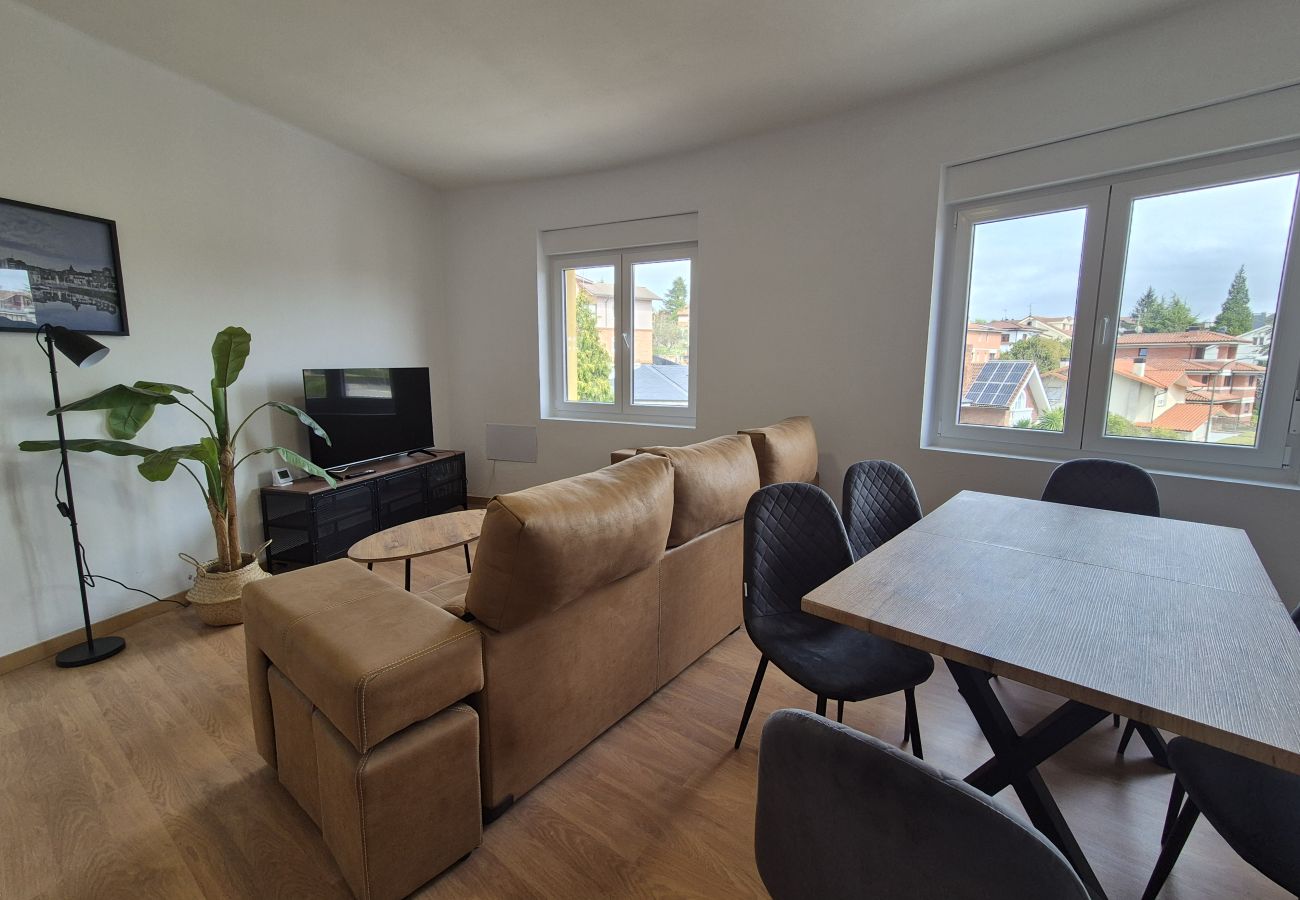 Apartamento en Oviedo - 648C1 Apartamento Mareval
