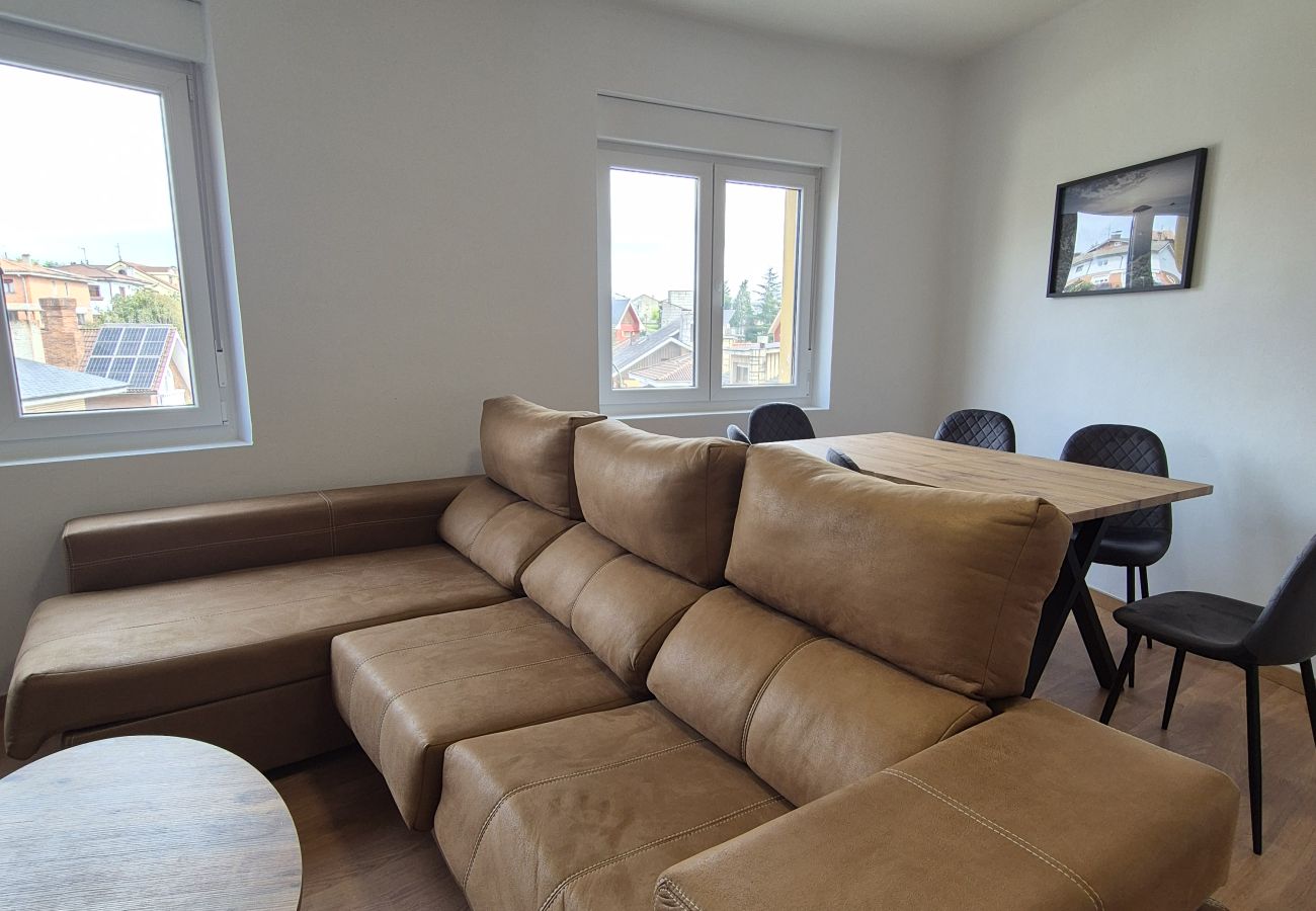 Apartamento en Oviedo - 648C1 Apartamento Mareval