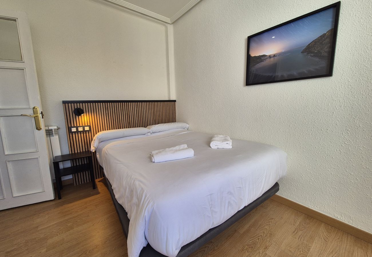 Apartamento en Oviedo - 648C2 Apartamento Mareval