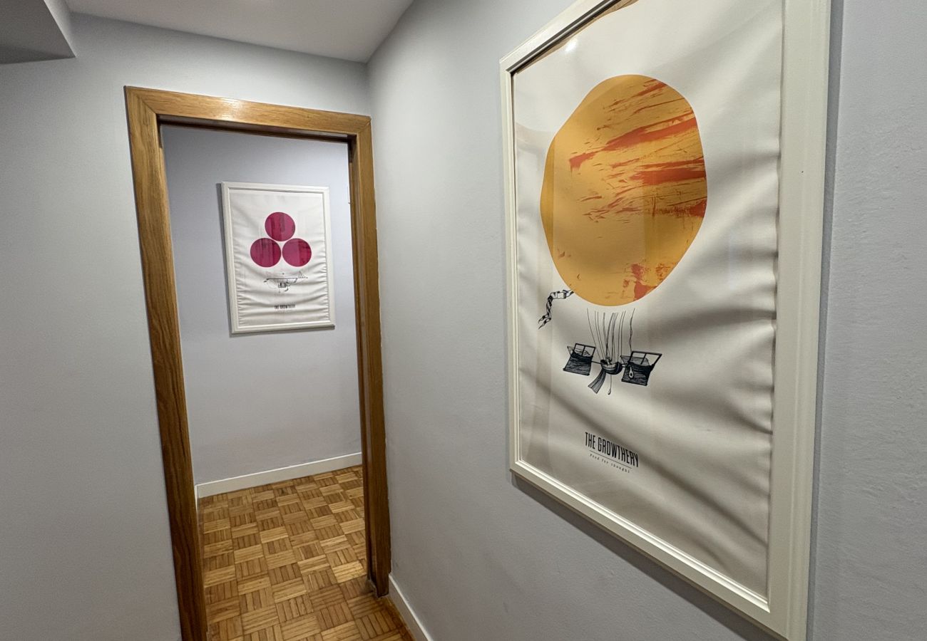 Apartamento en Gijón - 1A143 Amplio apartamento junto a la playa con masc