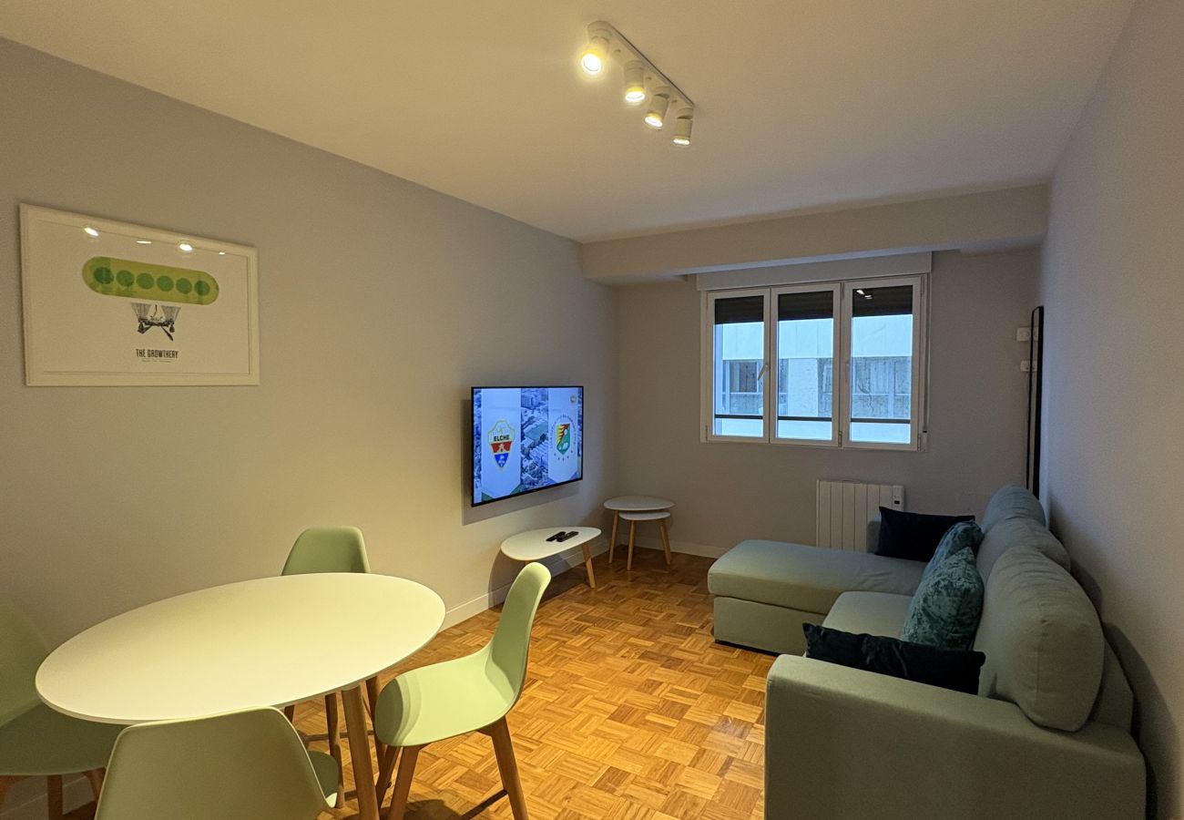 Apartamento en Gijón - 1A143 Amplio apartamento junto a la playa con masc