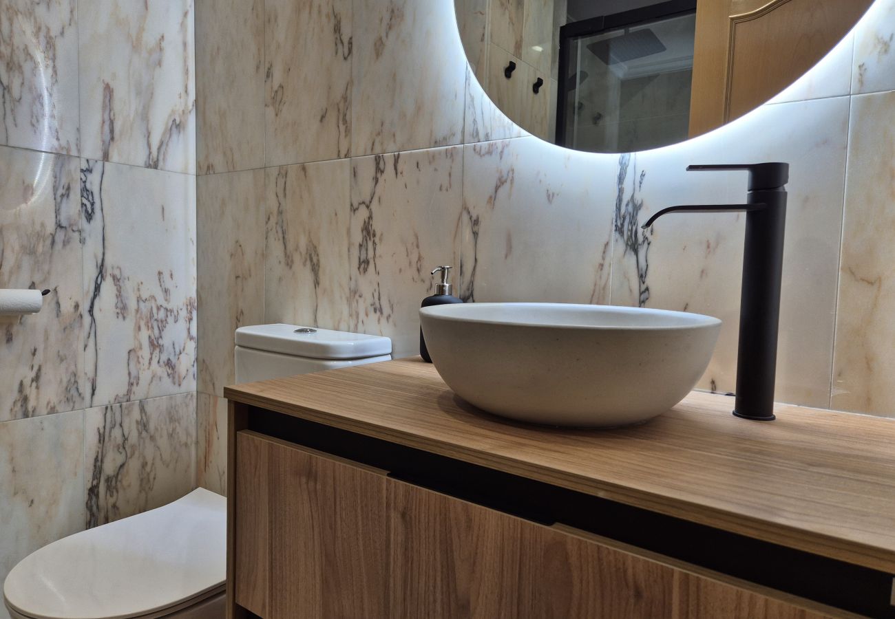 Apartamento en Oviedo - 651A Siente Oviedo Apartamento Céntrico  con garaj