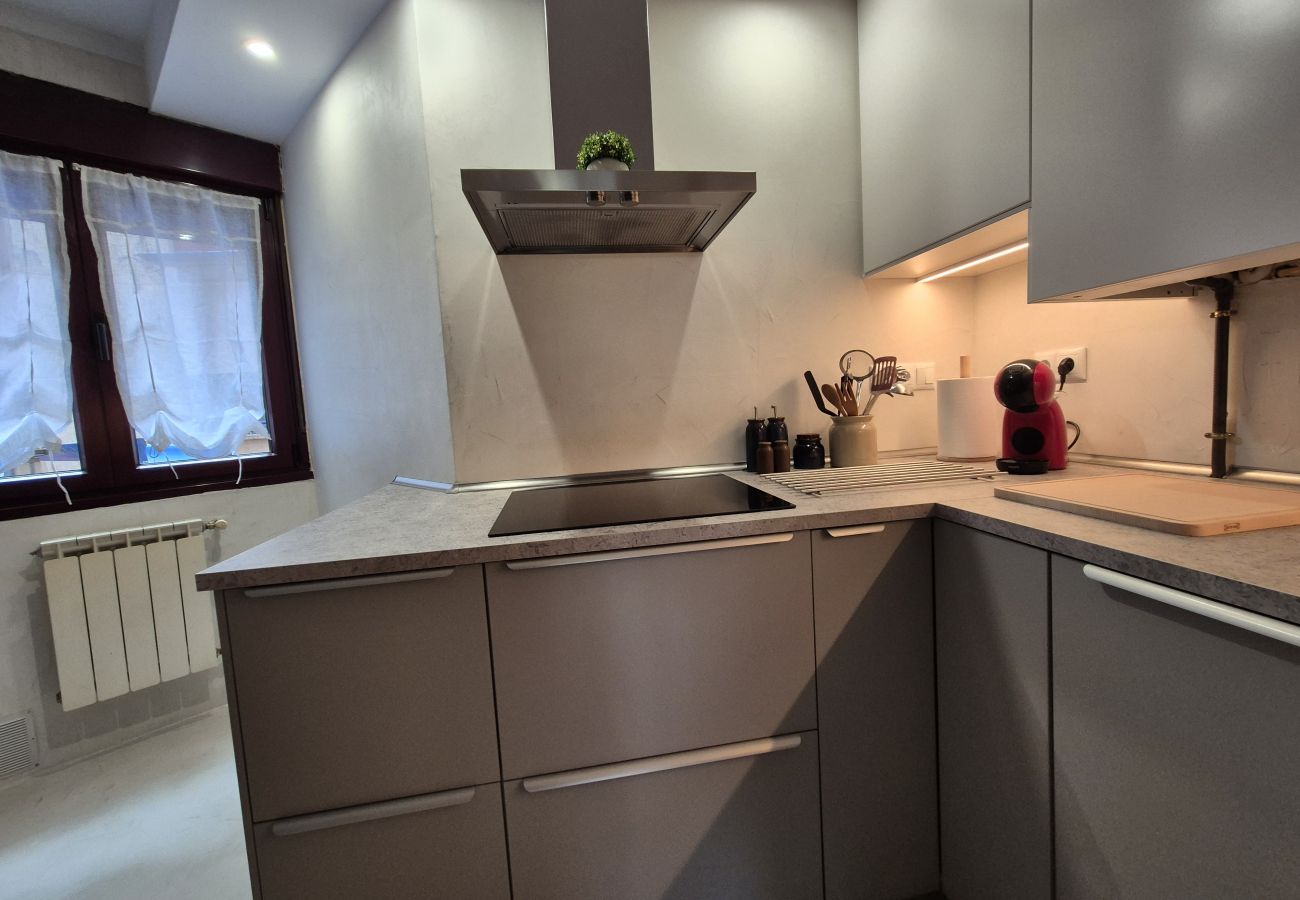 Apartamento en Oviedo - 651A Siente Oviedo Apartamento Céntrico  con garaj