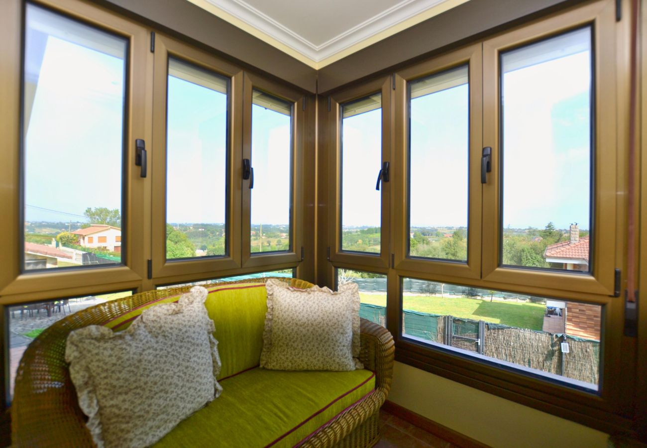Casa en Villaviciosa - 210A Casa Linares Amplia casa en Villaviciosa