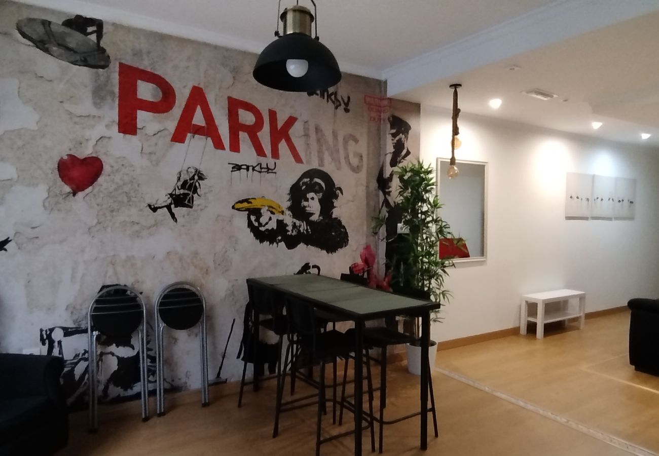 Apartamento en Oviedo - 625B 4 Suites Pumarín