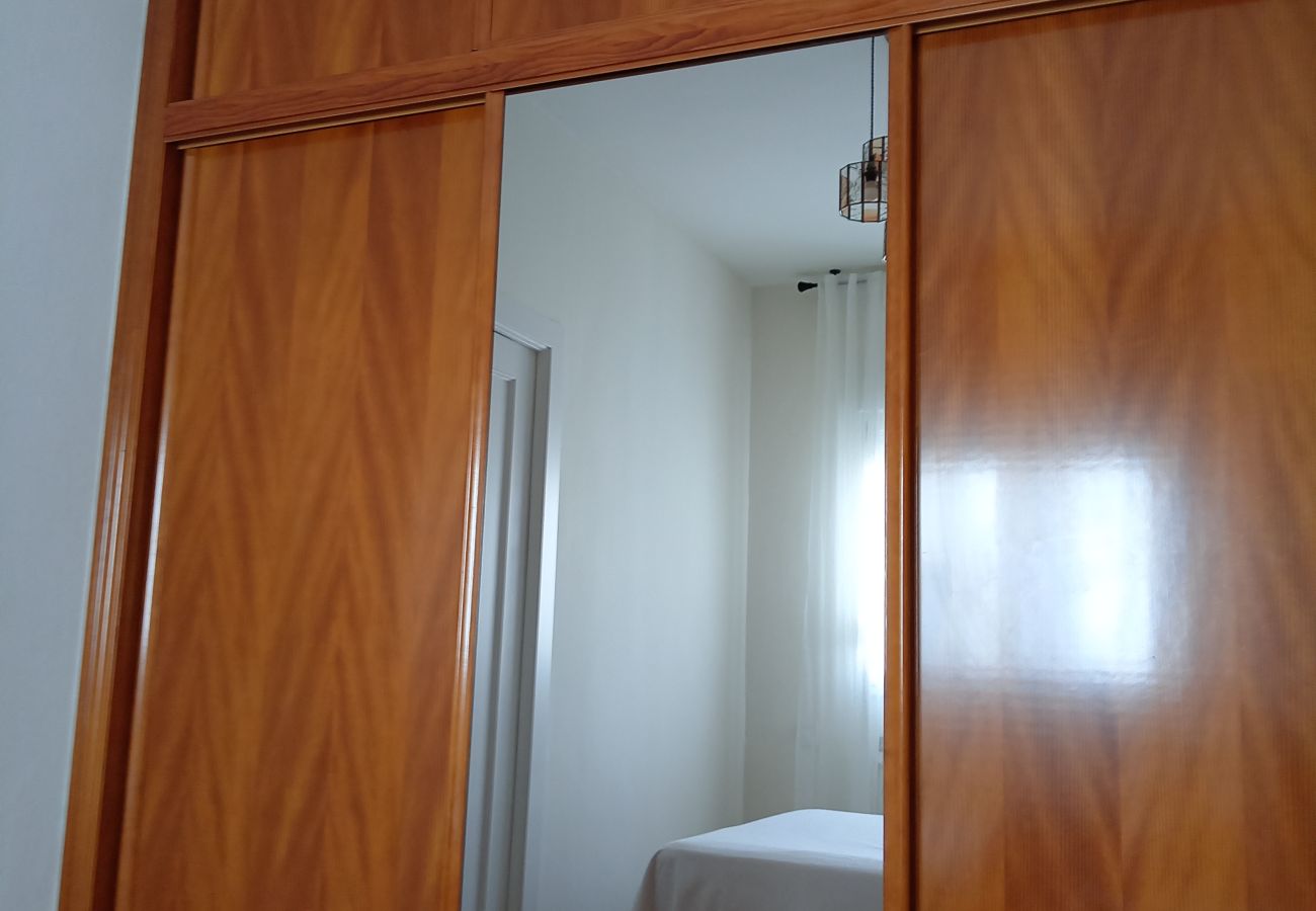 Apartamento en Gijón - 1A155 Apartamento en Gijón para 7 Pax