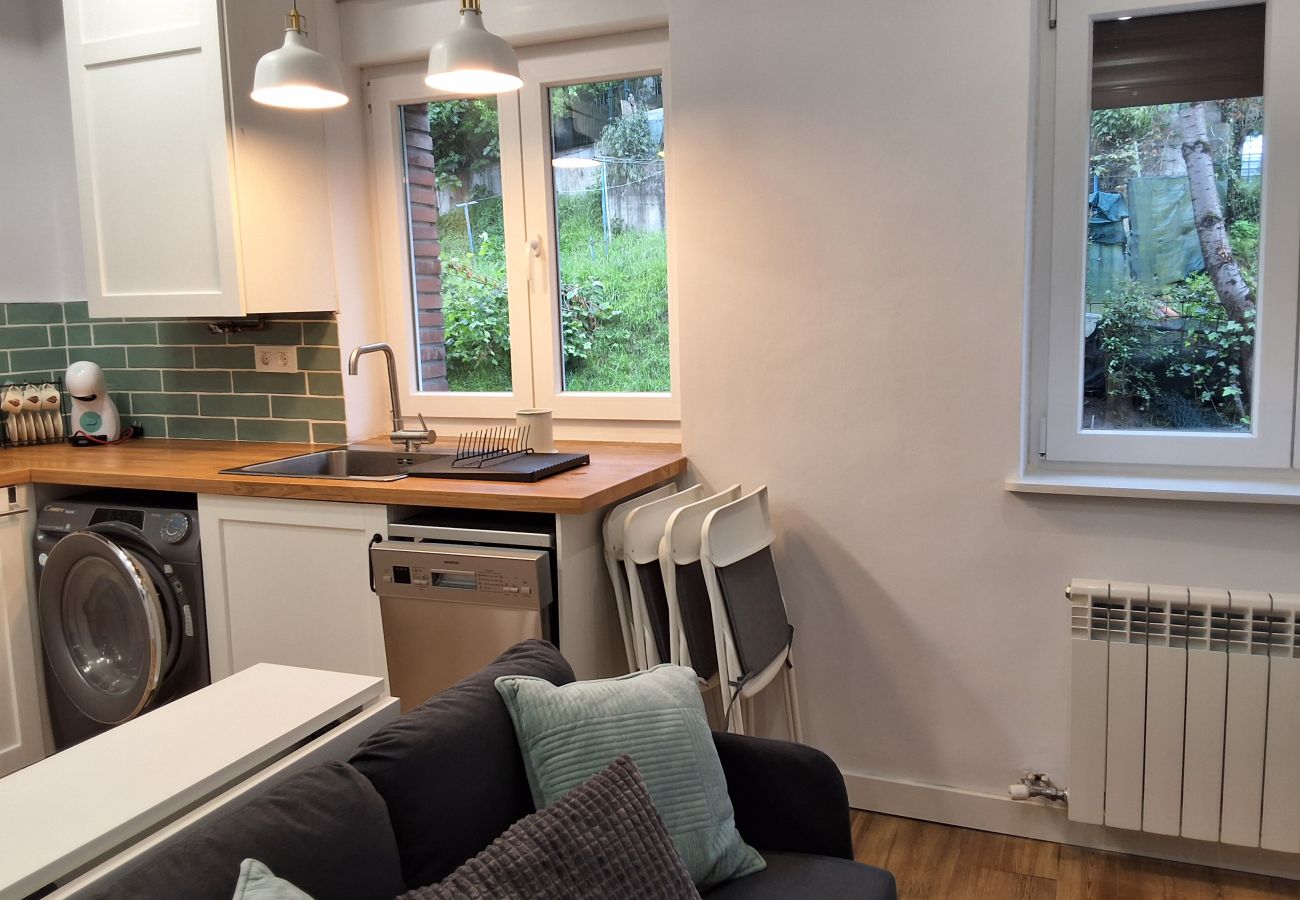 Apartamento en Langreo - 33A03 Apto para 6 pax en Langreo
