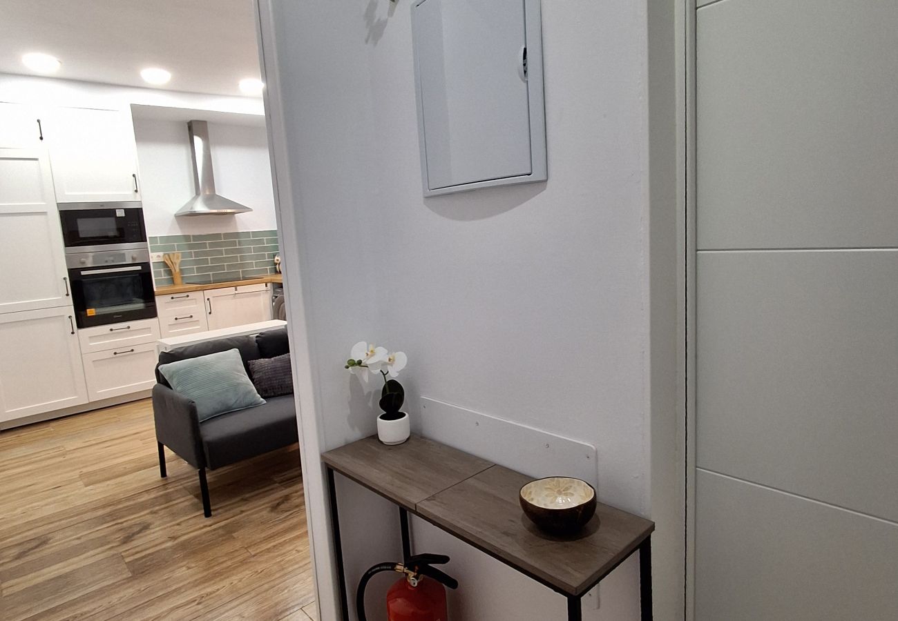 Apartamento en Langreo - 33A03 Apto para 6 pax en Langreo