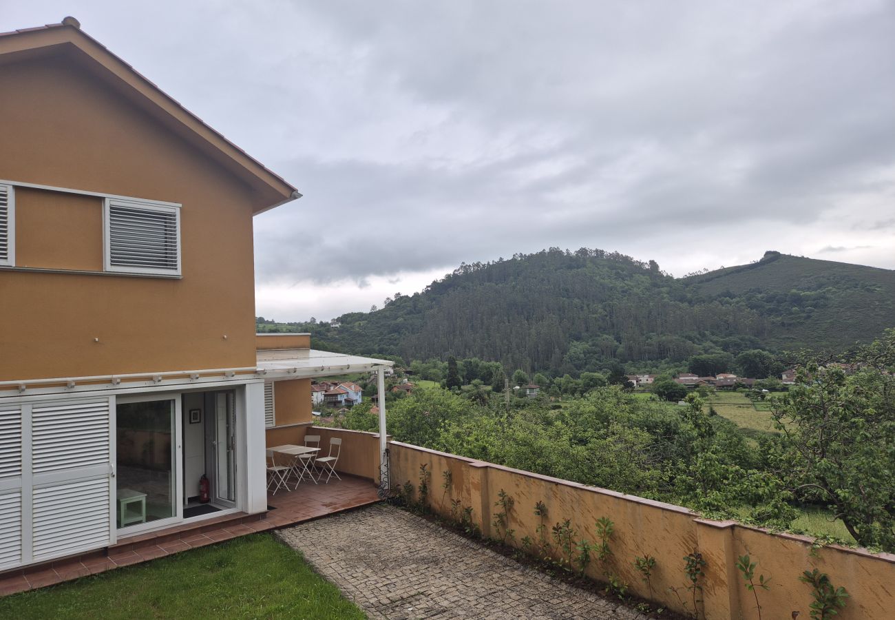 Apartamento en Oviedo - 34A02 Casa en Las Caldas
