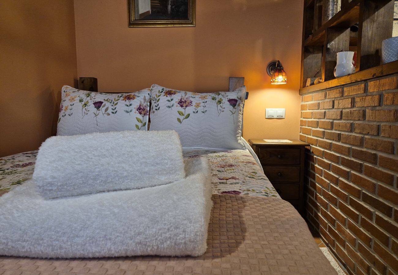 Apartamento en Villaviciosa - 211A LA CHALANA Bonito Estudio en Tazones para 2 p