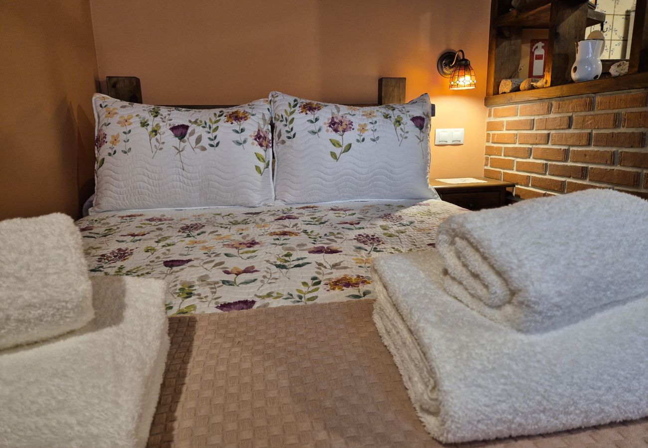 Apartamento en Villaviciosa - 211A LA CHALANA Bonito Estudio en Tazones para 2 p