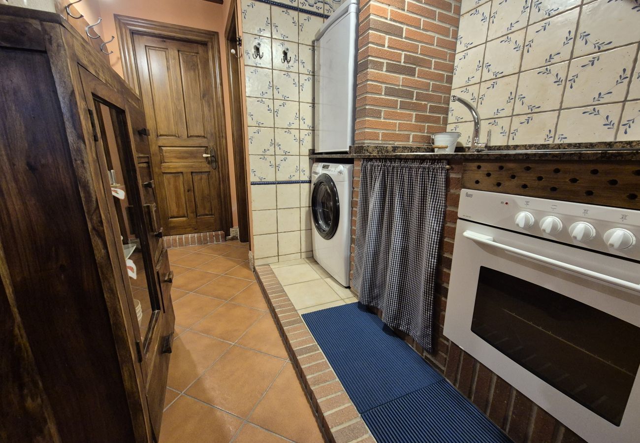 Apartamento en Villaviciosa - 211A LA CHALANA Bonito Estudio en Tazones para 2 p