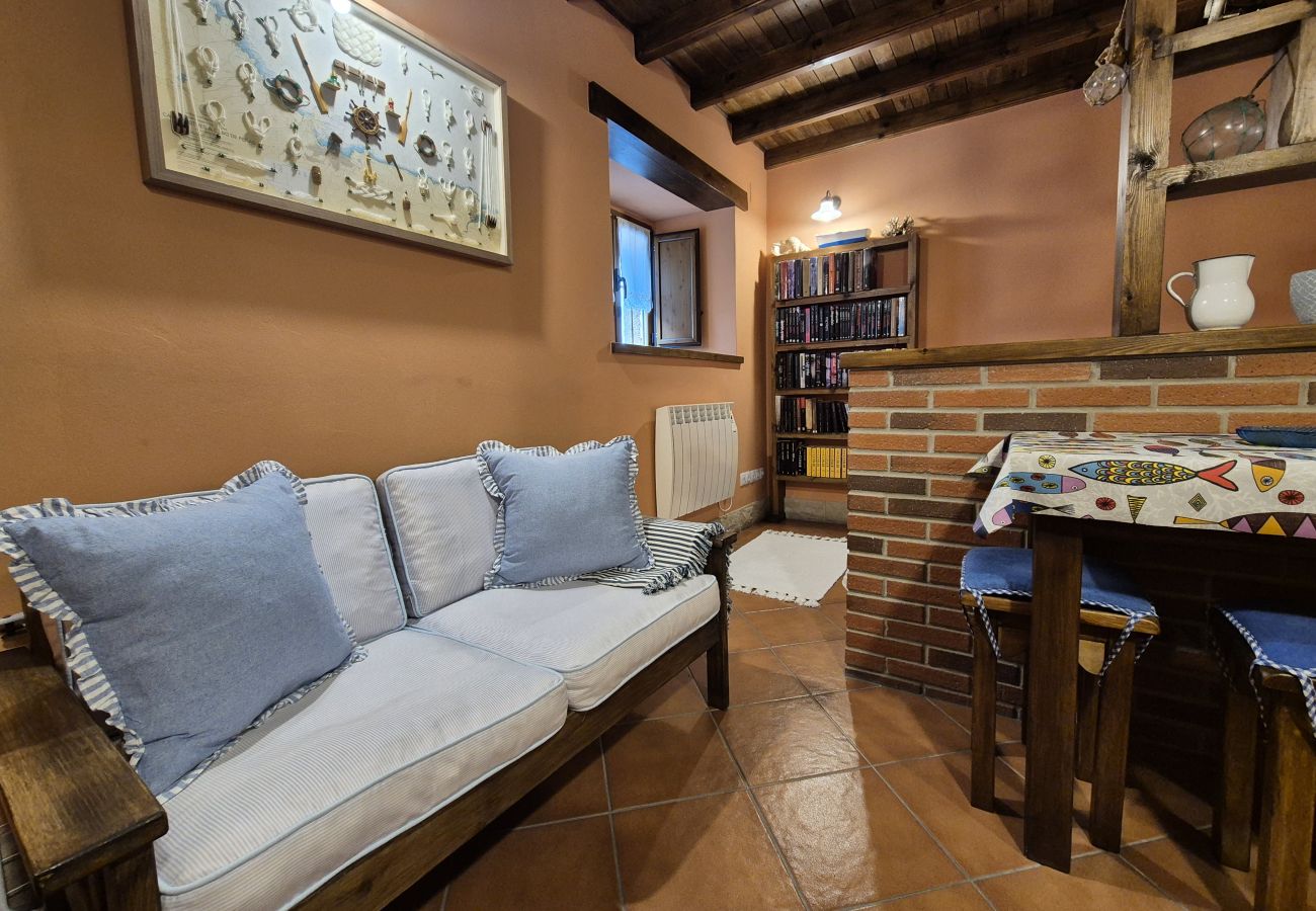 Apartamento en Villaviciosa - 211A LA CHALANA Bonito Estudio en Tazones para 2 p