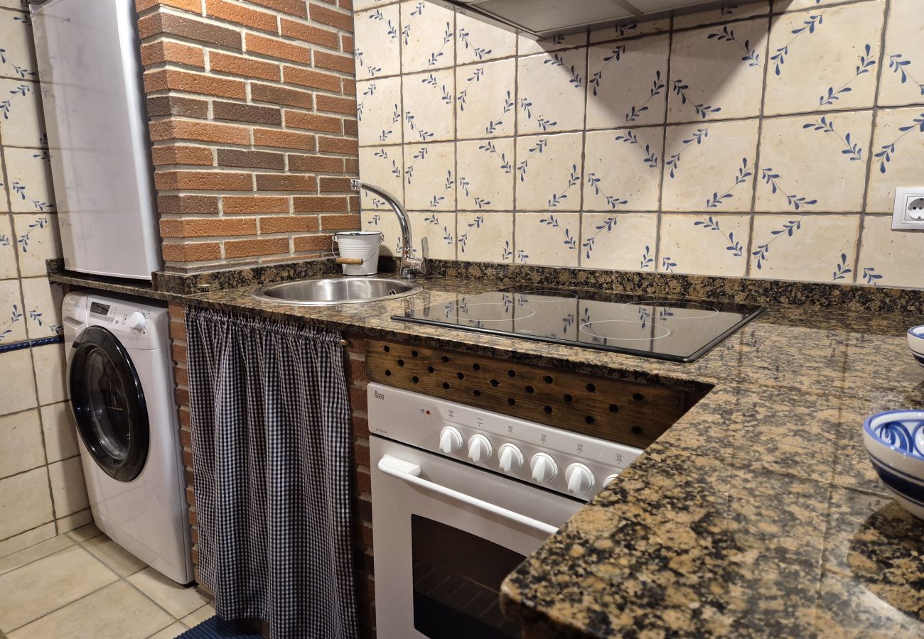 Apartamento en Villaviciosa - 211A LA CHALANA Bonito Estudio en Tazones para 2 p