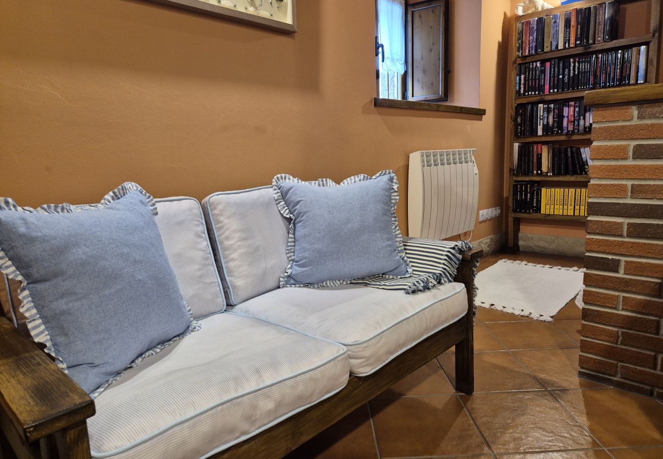 Apartamento en Villaviciosa - 211A LA CHALANA Bonito Estudio en Tazones para 2 p
