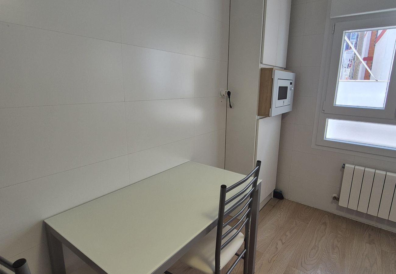 Apartamento en Gijón - 1A158 Amplio Apto centro de Gijón