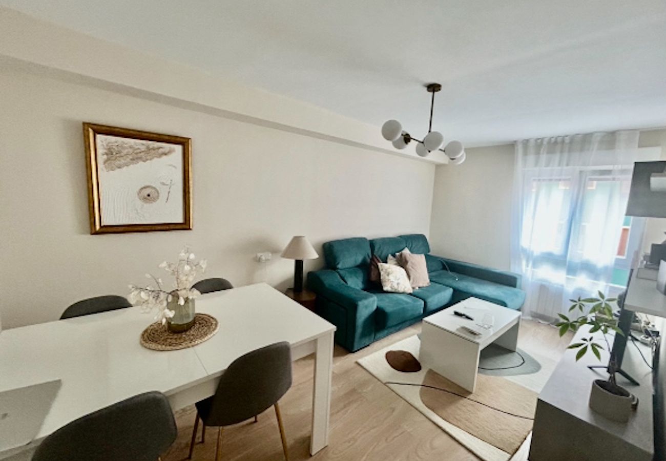 Apartamento en Gijón - 1A158 Amplio Apto centro de Gijón