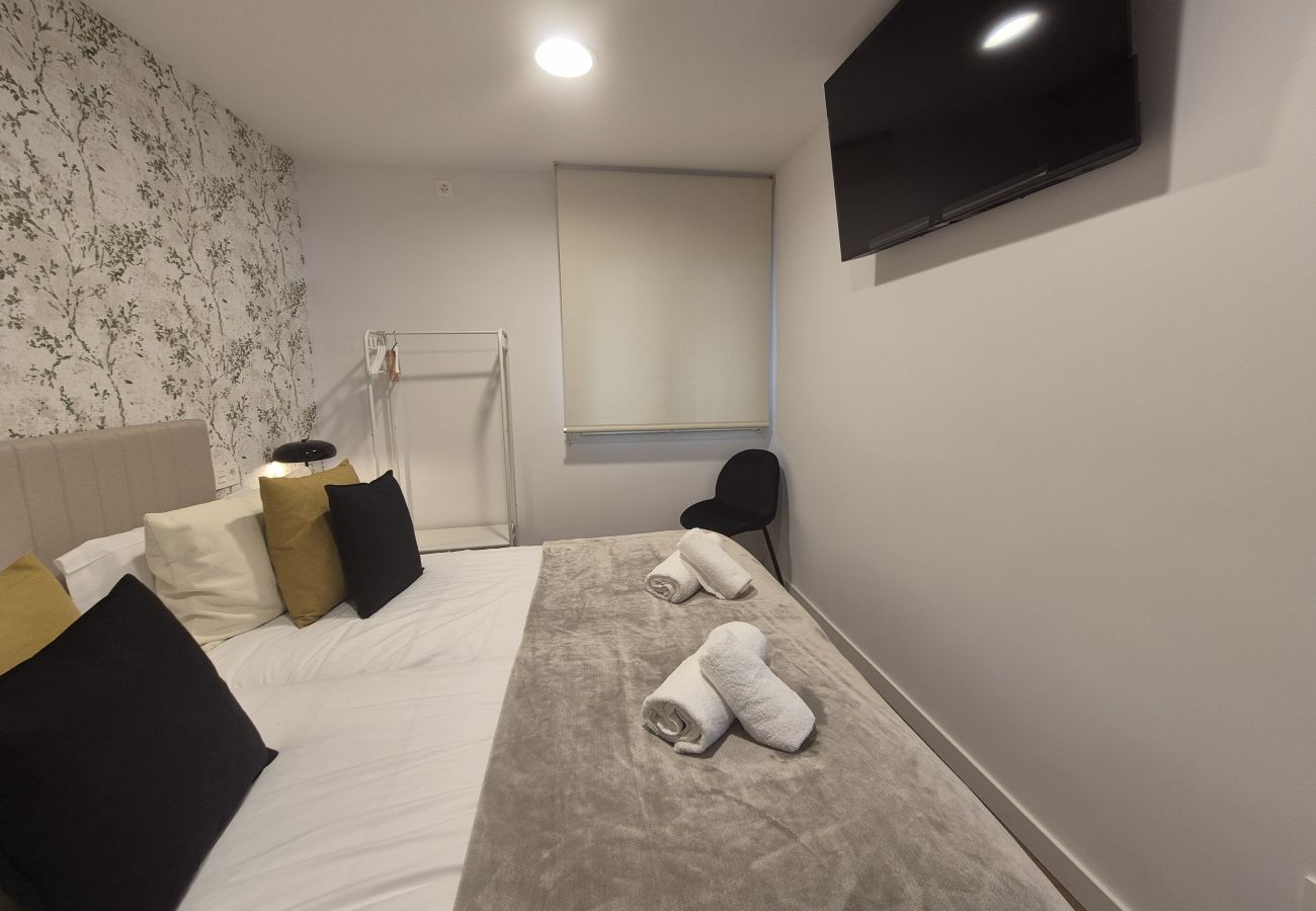 Apartamento en Gijón - 1A157 ALQUILER  DE TEMPORADA Coqueto Apartamento e