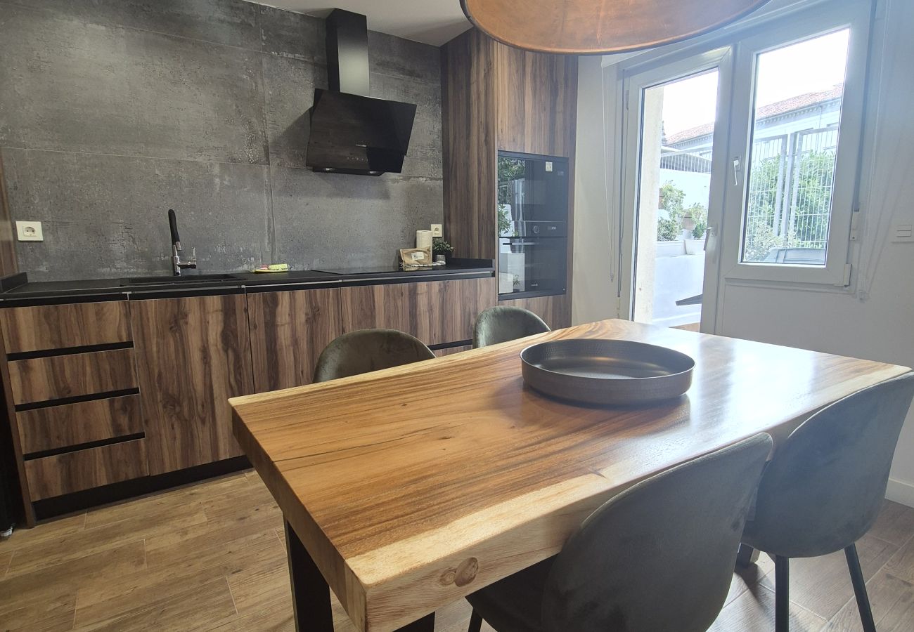 Apartamento en Gijón - 1A157 ALQUILER  DE TEMPORADA Coqueto Apartamento e