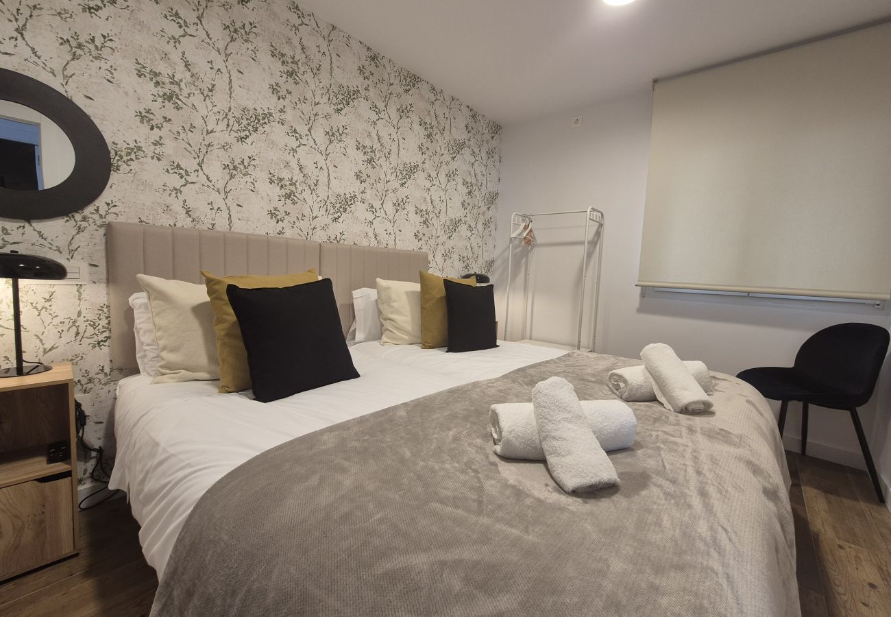 Apartamento en Gijón - 1A157 ALQUILER  DE TEMPORADA Coqueto Apartamento e