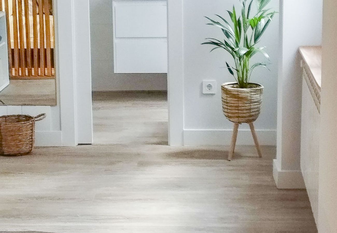 Apartamento en Gijón - 1A163 ALQUILER TEMPORADA Moderno a un paso Playa P