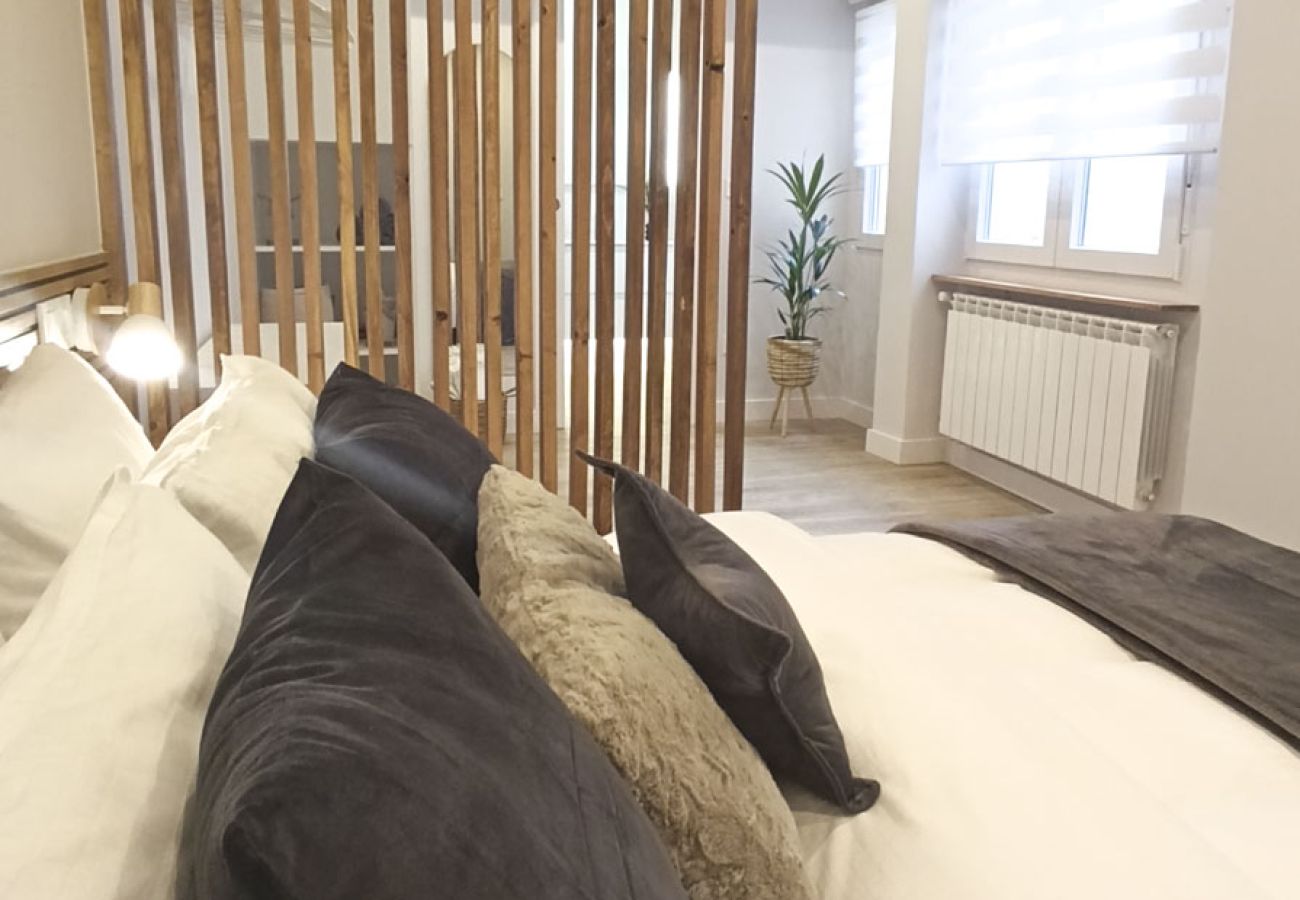 Apartamento en Gijón - 1A163 ALQUILER TEMPORADA Moderno a un paso Playa P