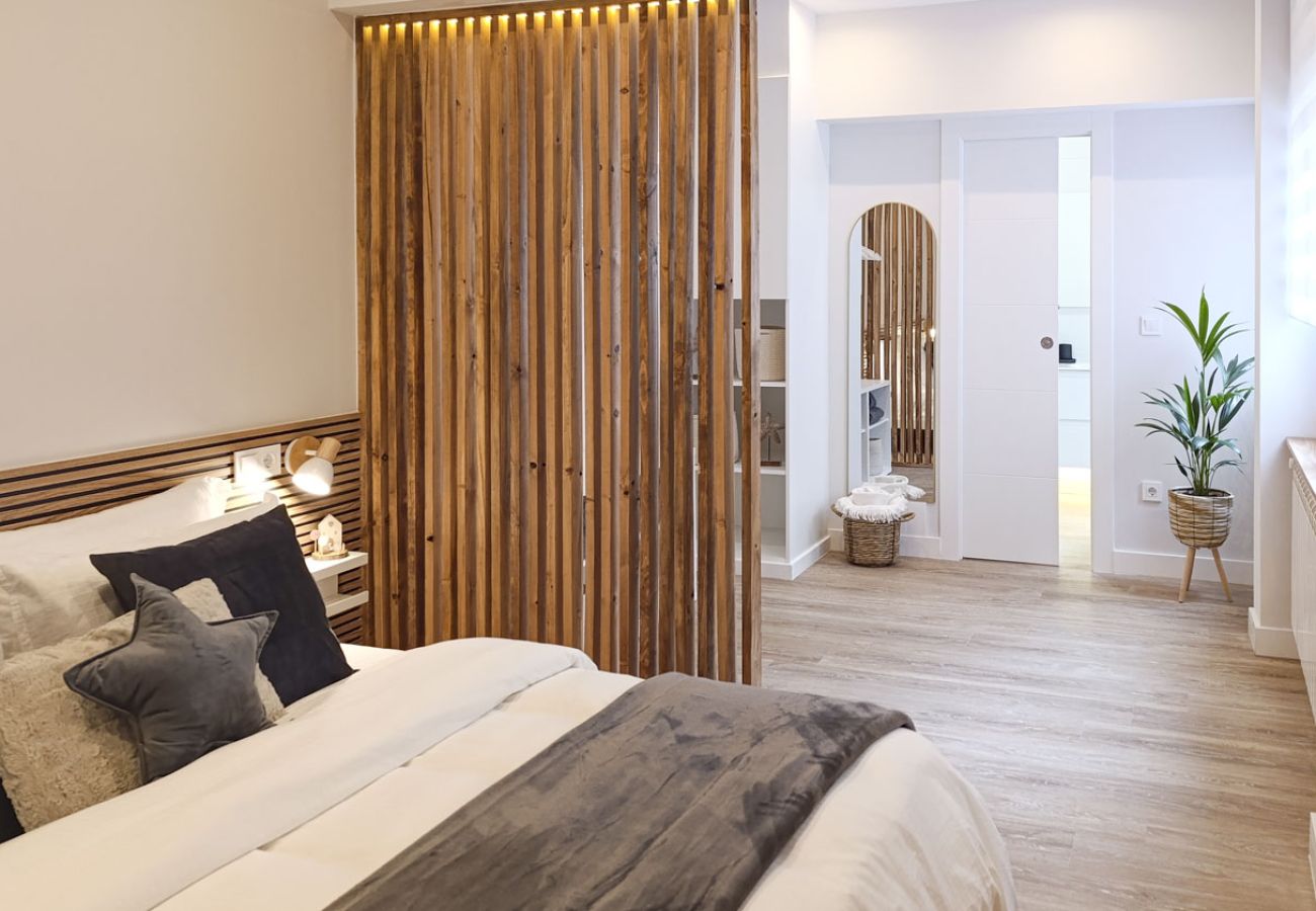 Apartamento en Gijón - 1A163 ALQUILER TEMPORADA Moderno a un paso Playa P