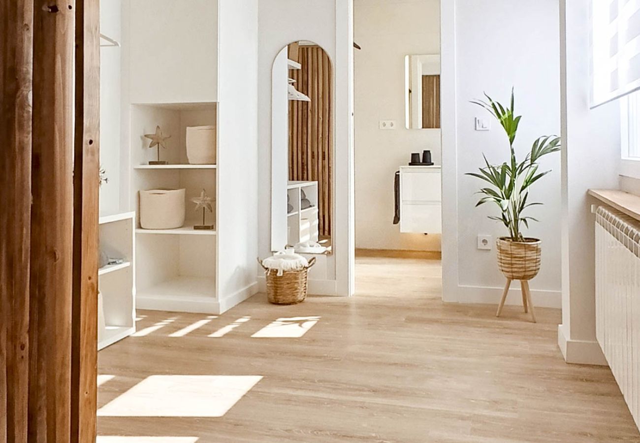 Apartamento en Gijón - 1A163 ALQUILER TEMPORADA Moderno a un paso Playa P