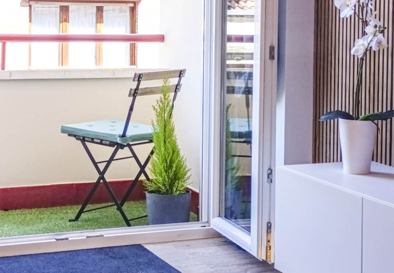 Apartamento en Gijón - 1A163 ALQUILER TEMPORADA Moderno a un paso Playa P