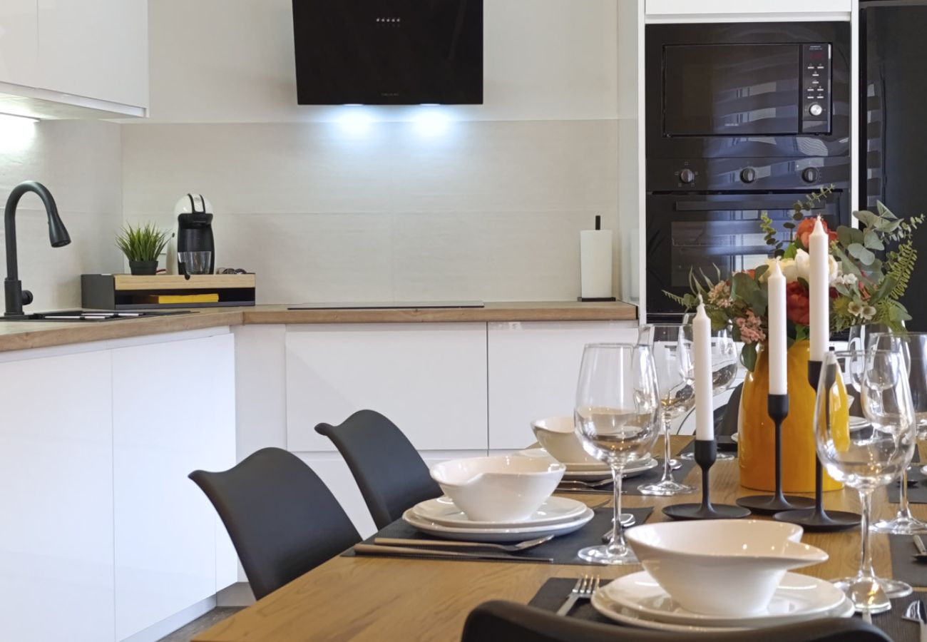 Apartamento en Gijón - 1A163 ALQUILER TEMPORADA Moderno a un paso Playa P