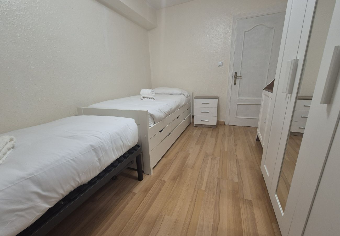 Apartamento en Gijón - 1A166 ALQUILER TEMPORADA Apartamento recién reform